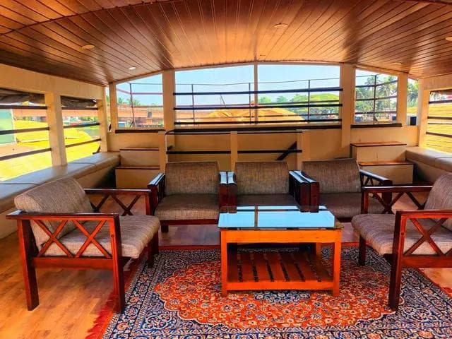 Drift into Serenity with Our Deluxe Houseboats